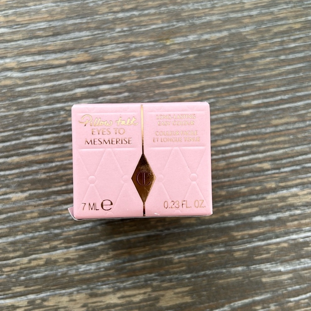 NEW Charlotte Tilbury Eyes to Mesmerise in Pillow Talk